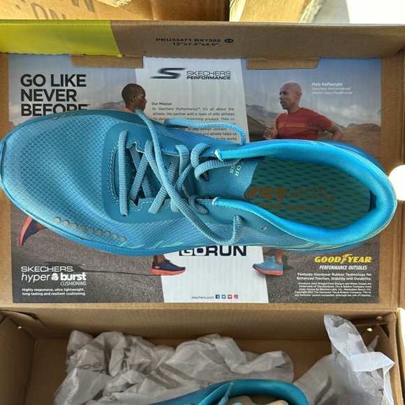 Skechers Blue Athletic Shoes - Picture 5 of 5